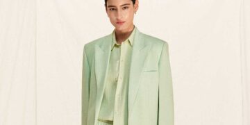 Victoria Beckham Pre-Spring 2026 Refines the Rules