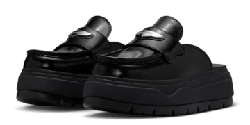 Air Jordan Loafer Mule
