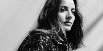 Acts of Becoming: Antonia Desplat for DSCENE Magazine