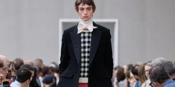 Jonathan Anderson Rewrites Dior’s Codes for Summer 2026