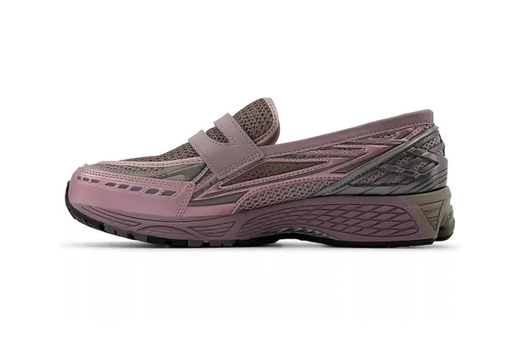 New Balance Introduces 1906L Loafer “Metallic Pink”