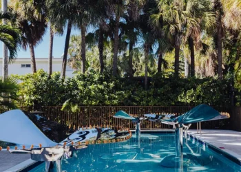 Alcova Miami 2025 Returns to the Historic Miami River Inn