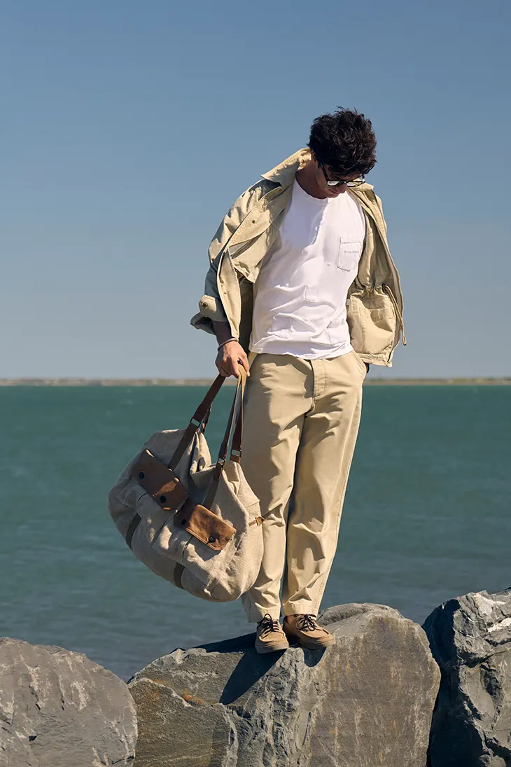 Banana Republic Sets the Scene for Endless Summer