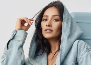 Gap Teams Up with Shay Mitchell’s Béis for Travel Capsule