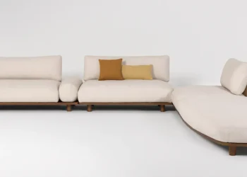 Ellipse by Chiara Andreatti Reinvents the Modular Sofa