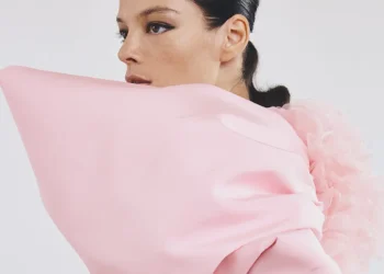 Giambattista Valli N°29 Dreamscape: Why Couture Still Matters in a Ready-to-Wear World