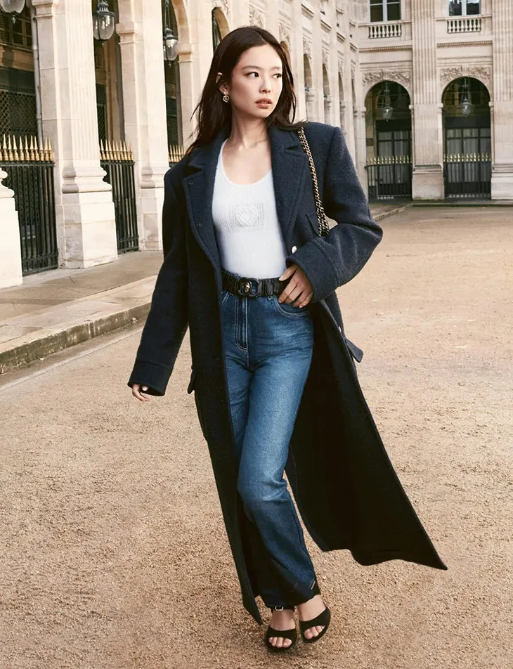 BLACKPINK’s Jennie Stars in Chanel FW25.26 Pre-Collection Campaign