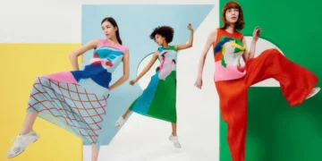 Pleats Please Issey Miyake
