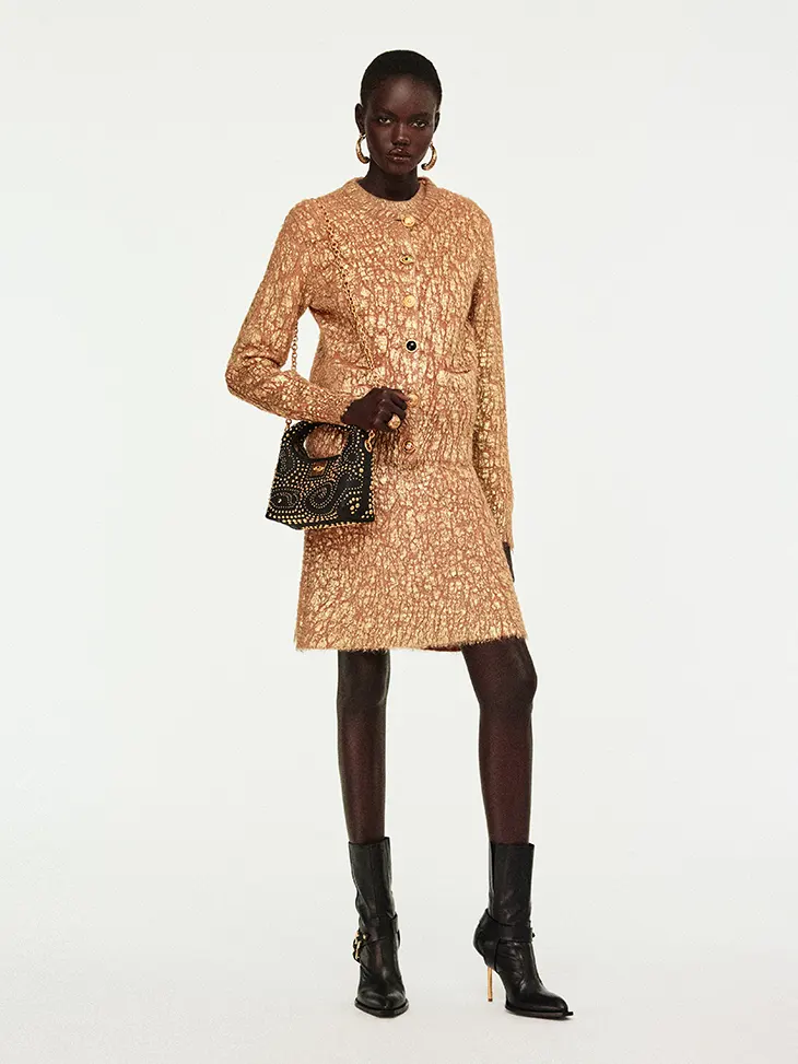 Schiaparelli FW25.26 Unfolds City Dressing