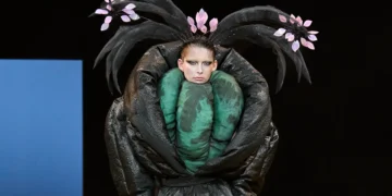 Kendall Jenner Covers the February 2019 Issue of Vogue Italia