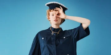 Vivetta Resort 2026 Explores Seaside Imagination