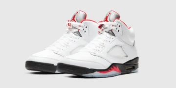 靴 Nike Air Jordan 5 Retro Fire Red 2020 Air Jordan 5 Retro GS 'Fire Red' 2020 – New2You LX
