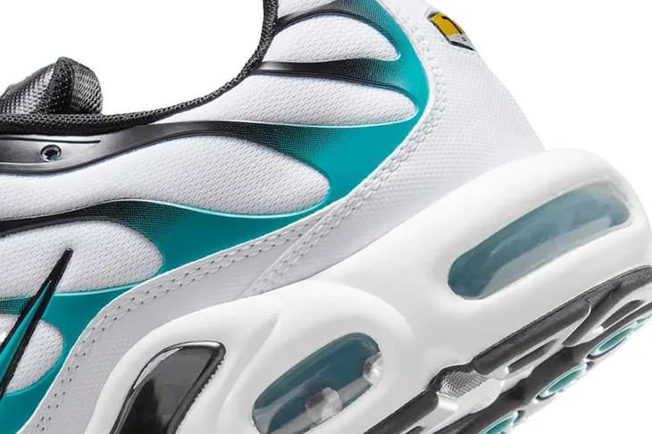 Nike Air Max Plus "Turbo Green" Returns After Over a Decade