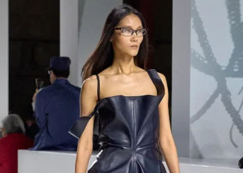 Bottega Veneta Marks 60 Years with Louise Trotter’s Debut