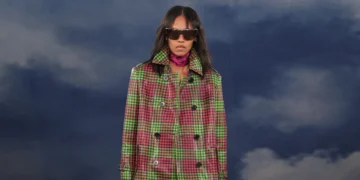 Burberry Summer 2026 Explores Color and Texture
