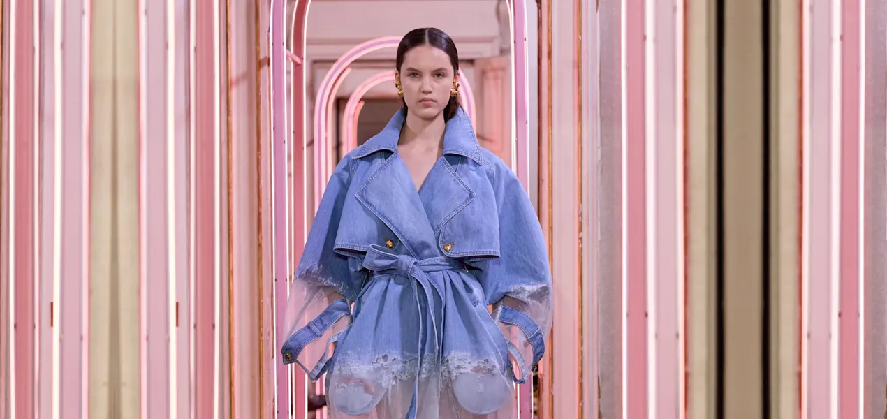 Elisabetta Franchi SS26 Writes Femininity in Ten Words