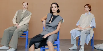 Federico Cina SS26 ‘Sottovoce’ Unfolds Everyday Gestures