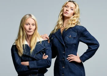 Gwyneth Paltrow and Apple Martin Front GapStudio FW25