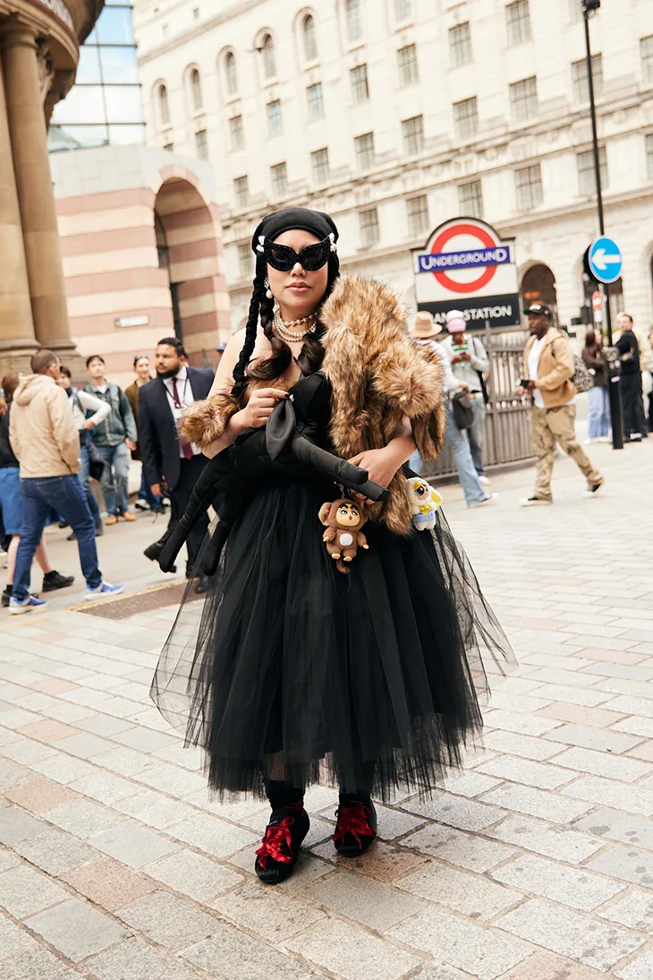 LFW