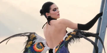 Kendall Jenner Fronts Mugler x L’Oréal Makeup Collection