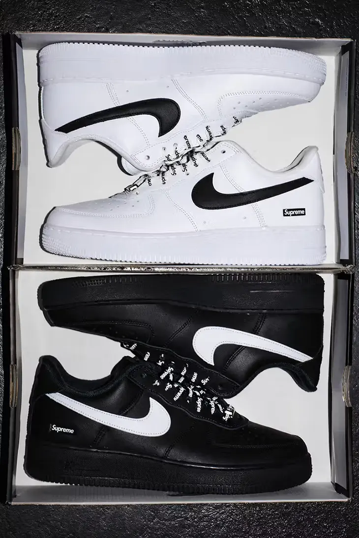 Supreme x Nike Air Force 1 Low