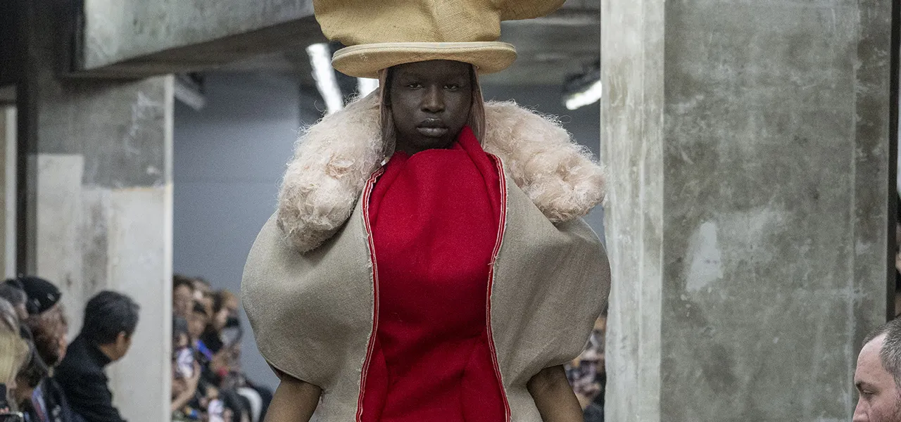 COMME des GARÇONS メモワール Comme des Garçons and Noir Kei Ninomiya: Dual Dickensian dry-iced