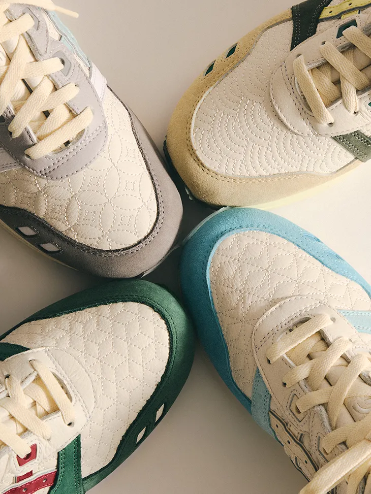 Sneakers