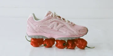 NAKED Copenhagen x New Balance Reveal 204L in Soft Pink