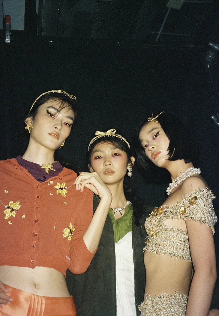 SHUSHU/TONG