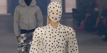 Vetements SS26 Turns Paris Chaos into Performance