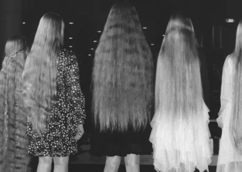 Chloé Unveils Konkursas Exhibition by Francesca Allen at Paris Photo