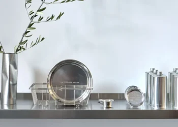 La Terra di Neena Unveils Its Olive Oil and Furniture Installation in New York