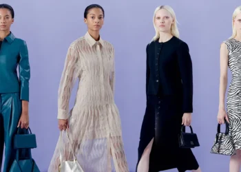 Akris Pre-Fall 2026: Precision Meets Vibrancy