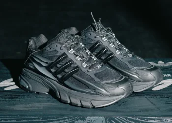 Virginia Adistar Jellyfish