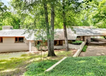 Fountainhead by Frank Lloyd Wright Opens to the Public