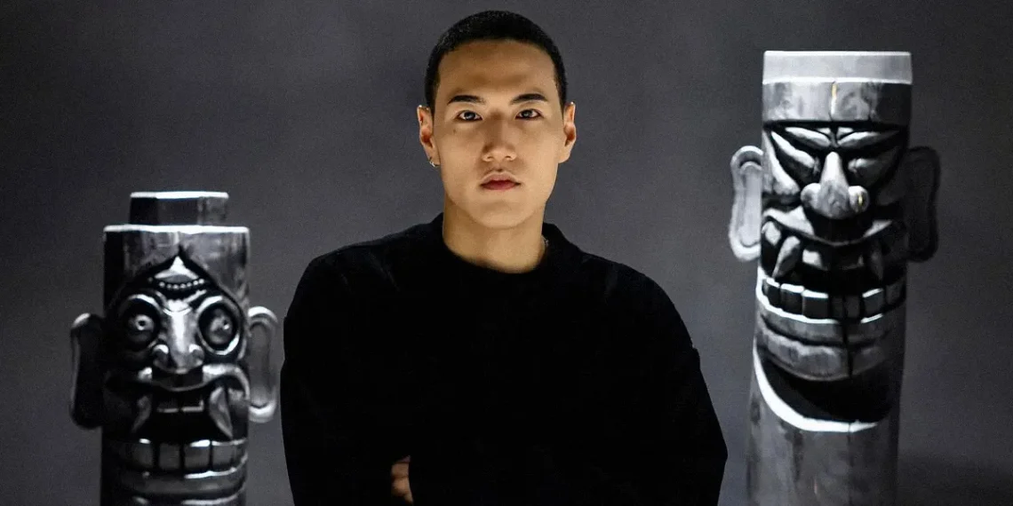 Songzio Hosts Metamorphosis by Byungsub Kim at Galerie Noir