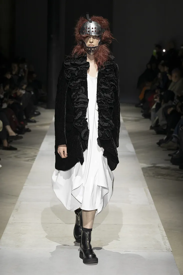 ©COMME DES GARÇONS HOMME PLUS