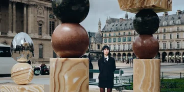 Pilar Zeta Installs “Mirror Gate II” at Place du Louvre
