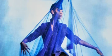 Robert Wun Unfolds a Three-Part Narrative for Couture SS26