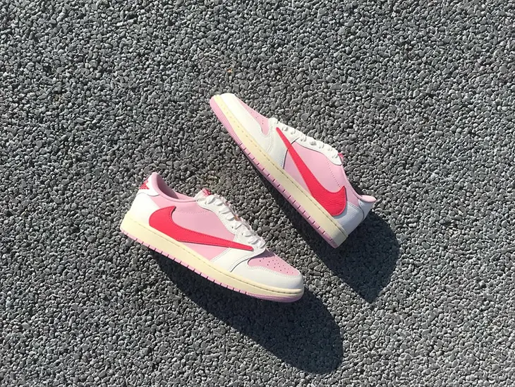 Travis Scott x Air Jordan 1 Low “Pink Pack”