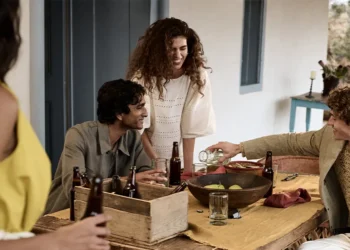 Banana Republic Places March 2026 in the American Southwest