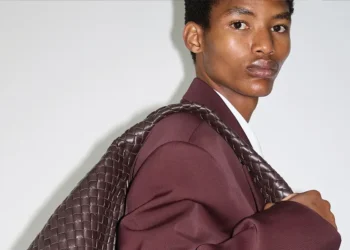 New Bottega Veneta Bag Combines 1970s Design with Padded Textures