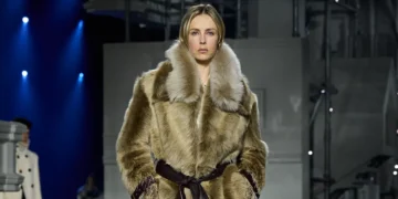 Burberry Winter 2026 Finds Its Pulse After Dark