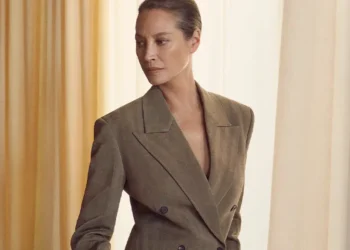 Christy Turlington Stars in Ferragamo’s SS26 Campaign