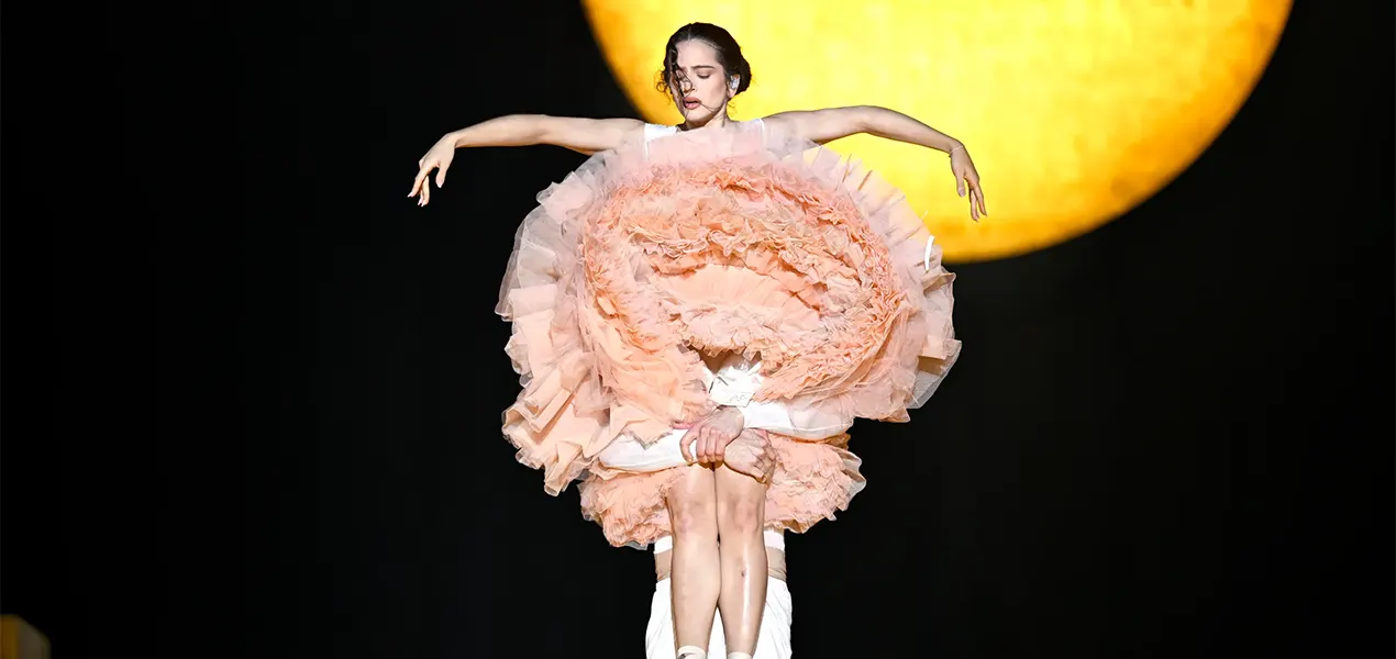 アート・デザイン・音楽 ANN DEMEULEMEESTER Ann-Demeulemeester-for-Rosalia