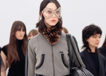 Avavav Fall Winter 2026 The Female Gaze Reverses the Runway