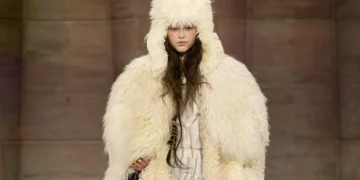 Chloé Winter 2026 Collection Explores Folk Craft and Community