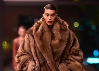 The Emotional Architecture of Saint Laurent Women’s Winter 2026