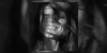 Ariana Grande Confirms Her Eighth Studio Album “Petal”