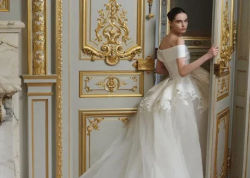 Elie Saab Unveils Bridal SS27 Through Living Portraits
